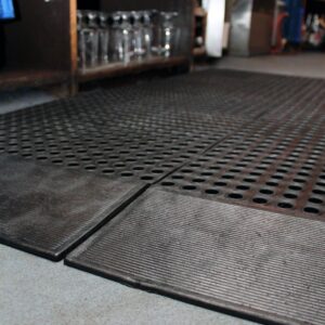 WetDeck Male Edging Black - 480mm x 180mm
